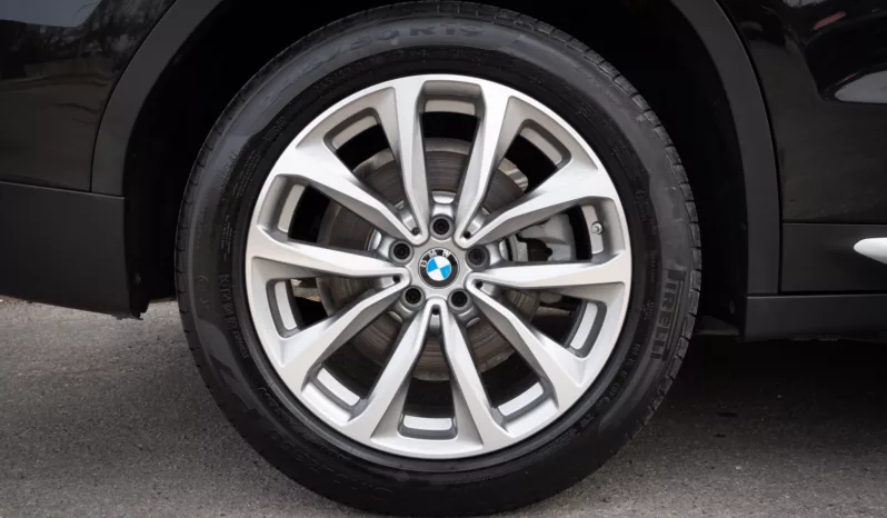 
								2019 BMW X3 30i xDrive full									