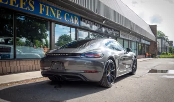 
										2017 Porsche 718 Cayman S 6-speed Manual full									