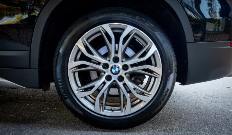 
								2019 BMW X1 28i xDrive full									